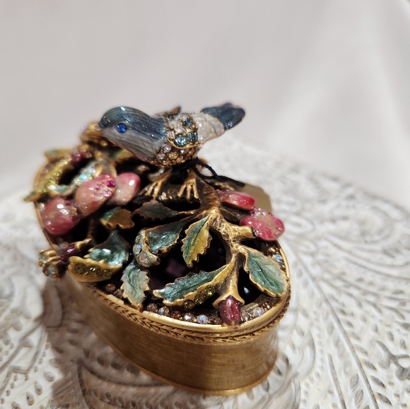 Jay Strongwater Bird on Fruit Oval Box with Tag - Picture 2 of 11